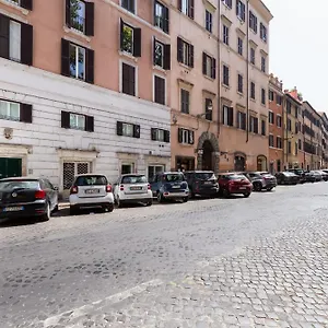 Pantheon Luxe Harmony Apartment