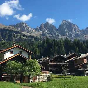 Nel Cuore Delle Dolomiti Italia